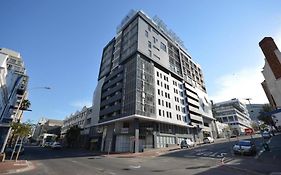 The Sentinel Self Catering Apartment In Cape Cbd